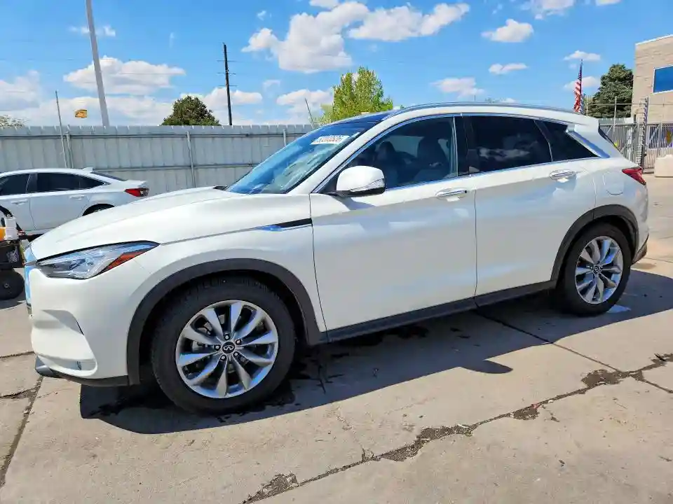 3PCAJ5M38LF104700 2020 INFINITI QX50-0