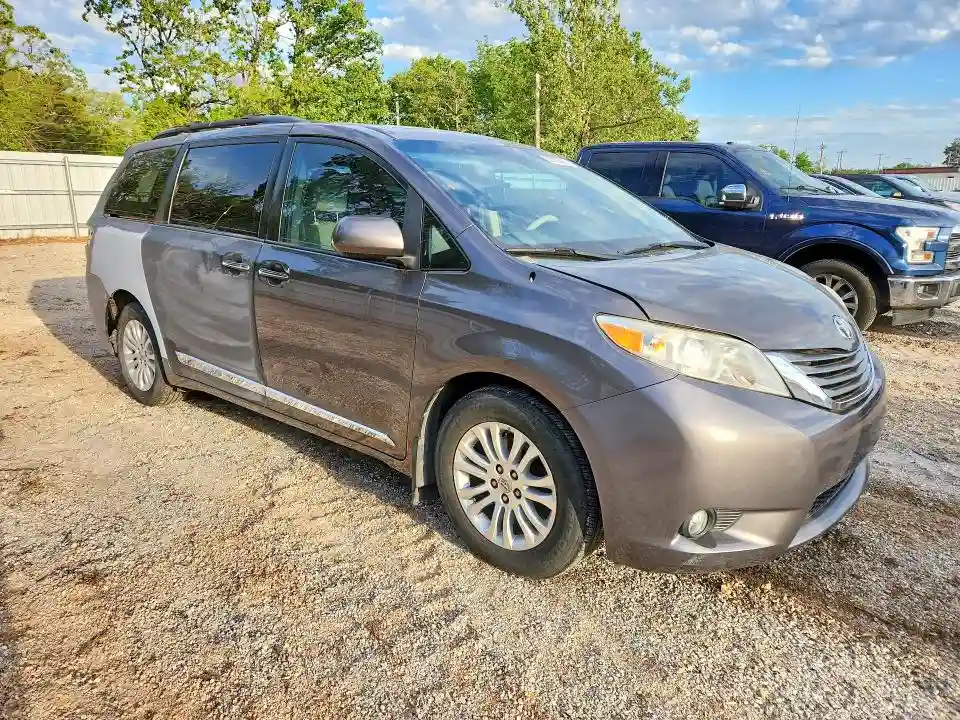5TDYK3DC7ES460831 2014 TOYOTA SIENNA-3