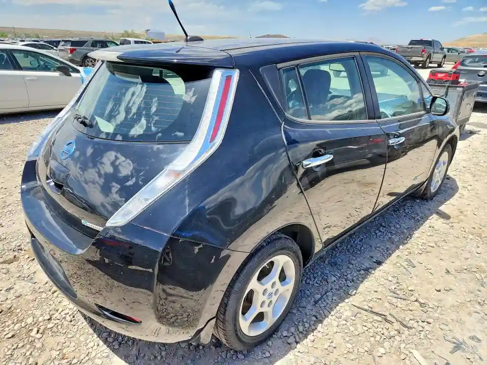 1N4AZ0CP2DC405516 2013 NISSAN LEAF-2