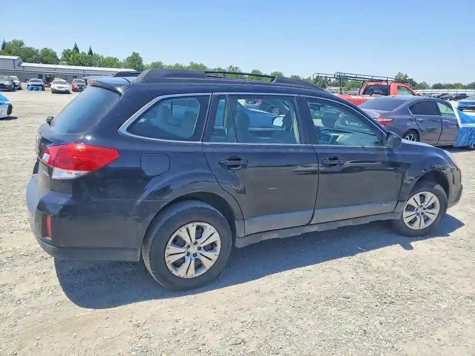 4S4BRCAC5D1218472 2013 SUBARU OUTBACK-2
