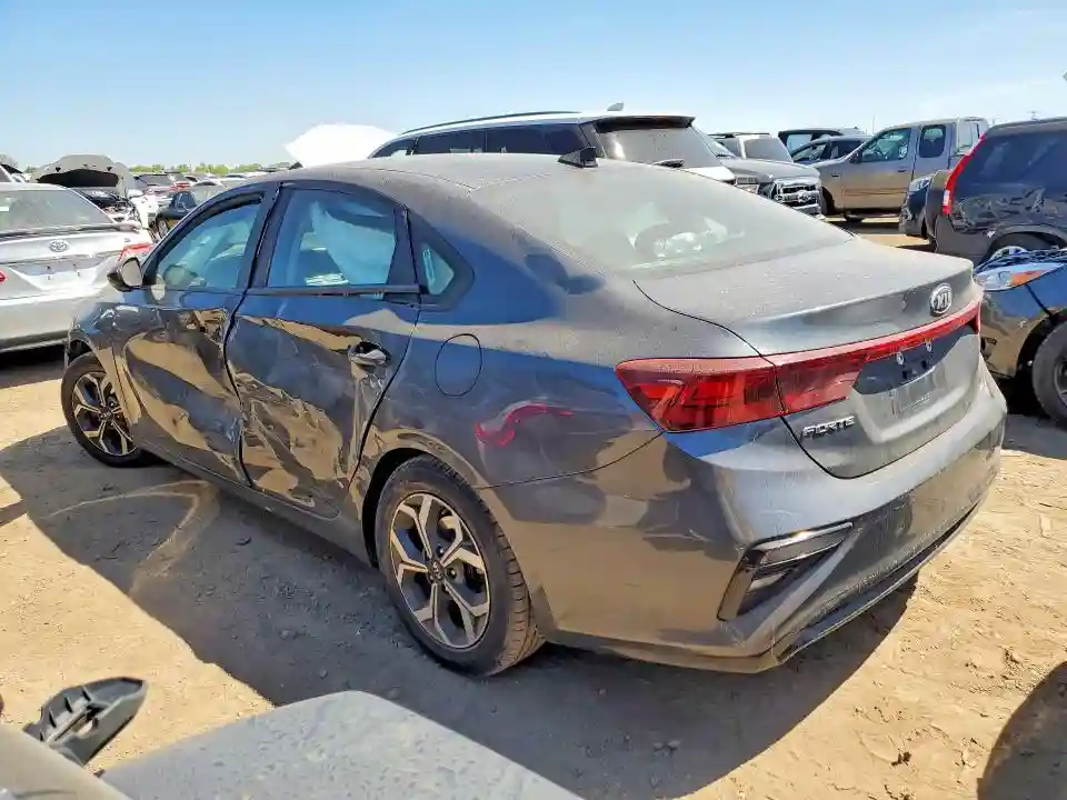 3KPF24AD6ME387485 2021 KIA FORTE-1