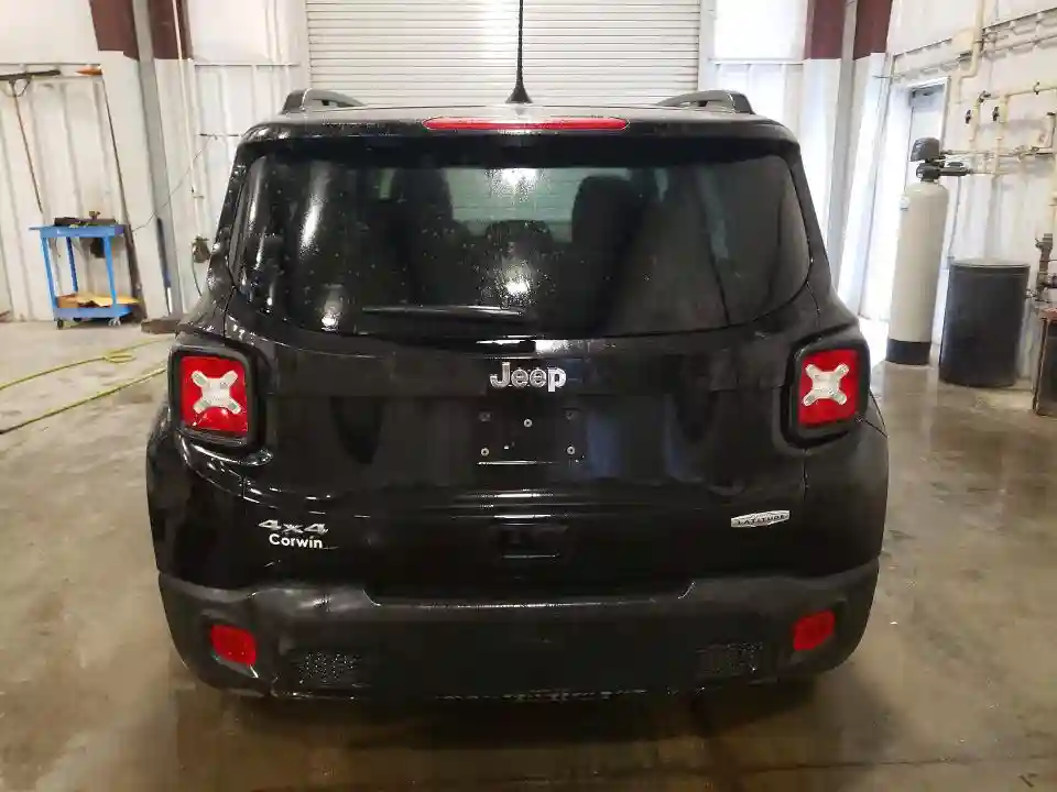 ZACNJDB19NPN87362 2022 JEEP RENEGADE-5