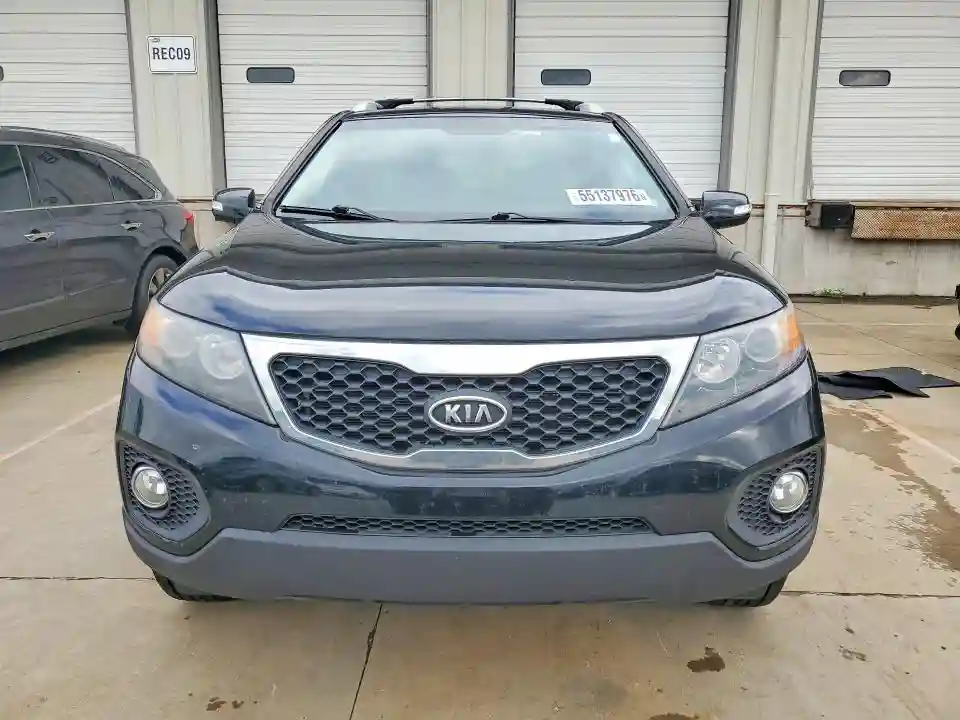 5XYKTDA23DG334739 2013 KIA SORENTO-4