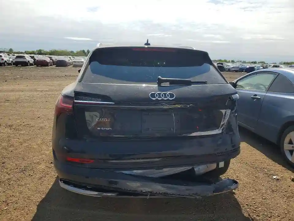 WA1VABGE9KB009586 2019 AUDI E-TRON-5