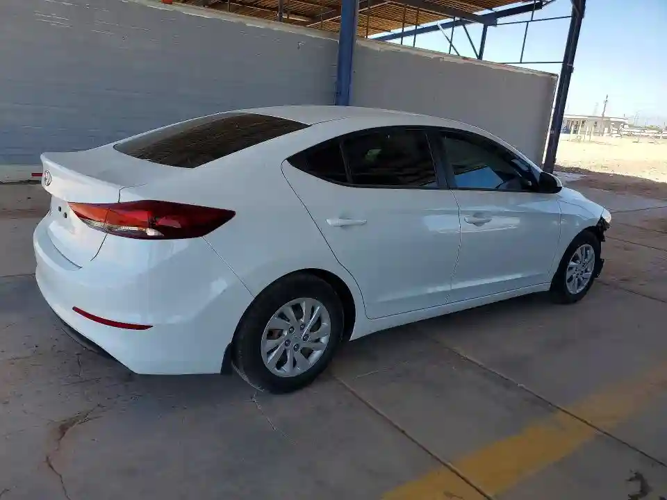 5NPD74LF6JH327432 2018 HYUNDAI ELANTRA-2