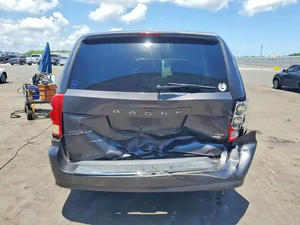 2C4RDGCG7JR209191 2018 DODGE CARAVAN-5