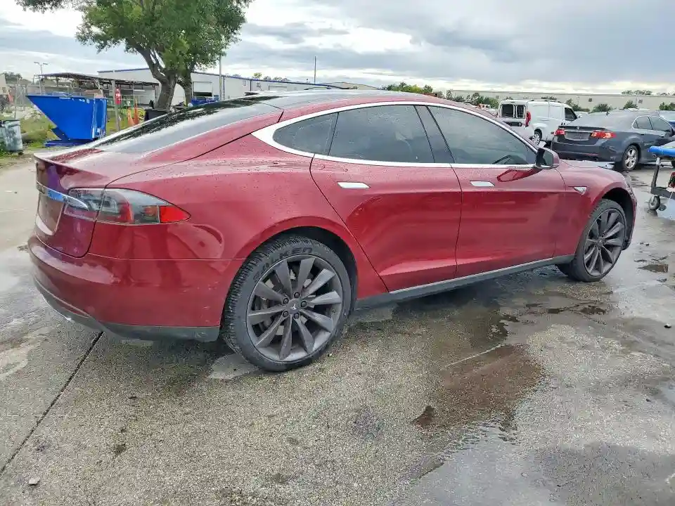 5YJSA1DP7CFS00687 2012 TESLA MODEL S-2