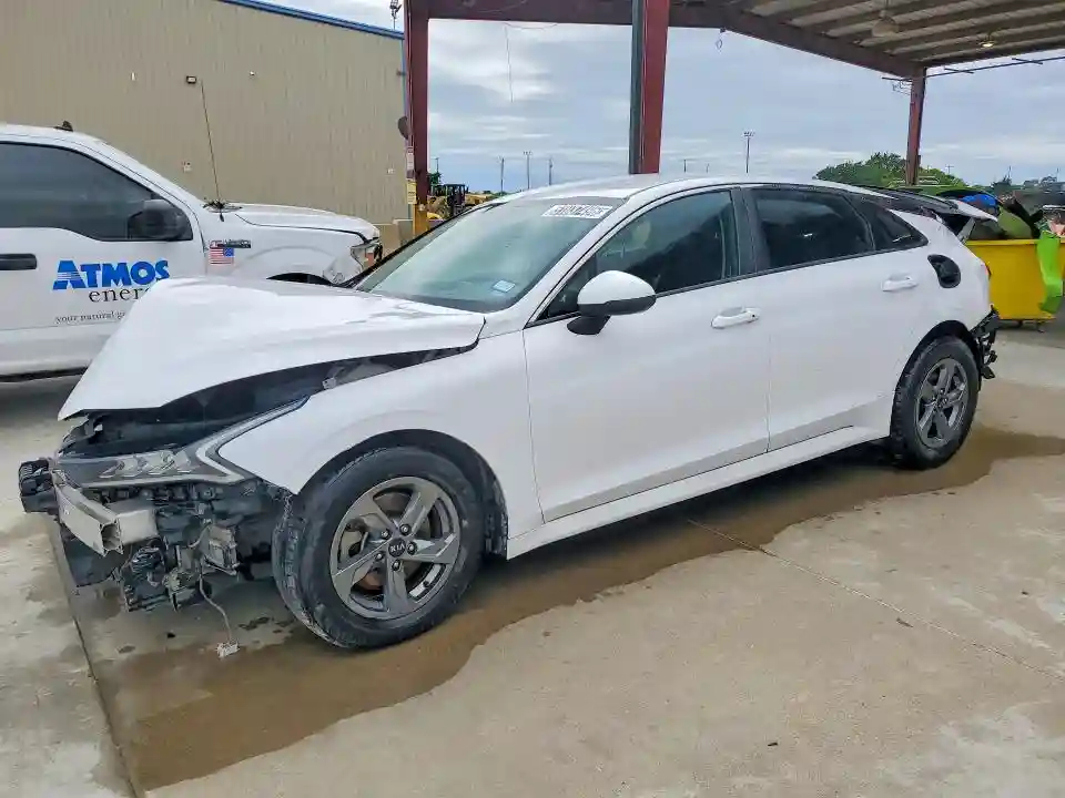 5XXG14J26MG017618 2021 KIA K5-0