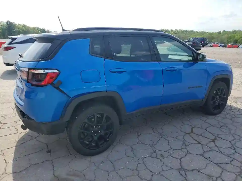 3C4NJDBN9RT101461 2024 JEEP COMPASS-2