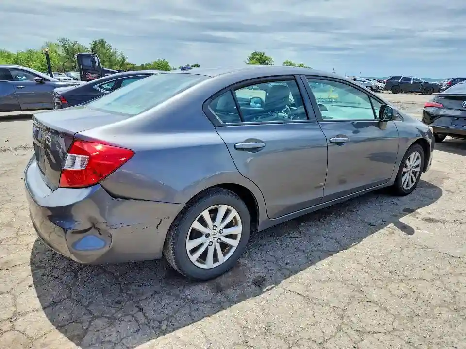 2HGFB2F96CH528682 2012 HONDA CIVIC-2