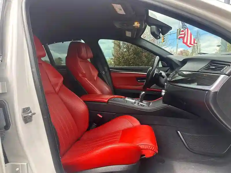 WBSFV9C57DD095641 2013 BMW M5-4