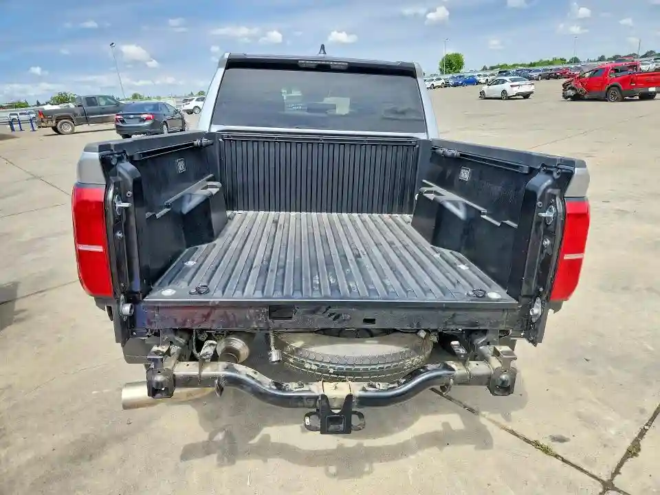 3TMLB5JN6SM194001 2025 TOYOTA TACOMA-5