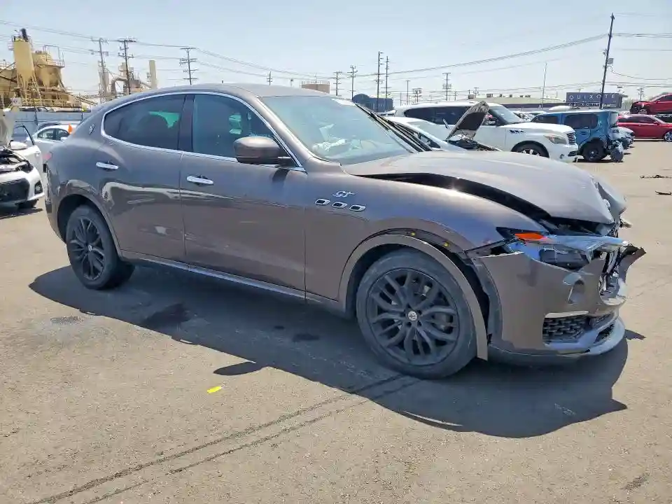 ZN661XUAXNX393408 2022 MASERATI ALL OTHER-3