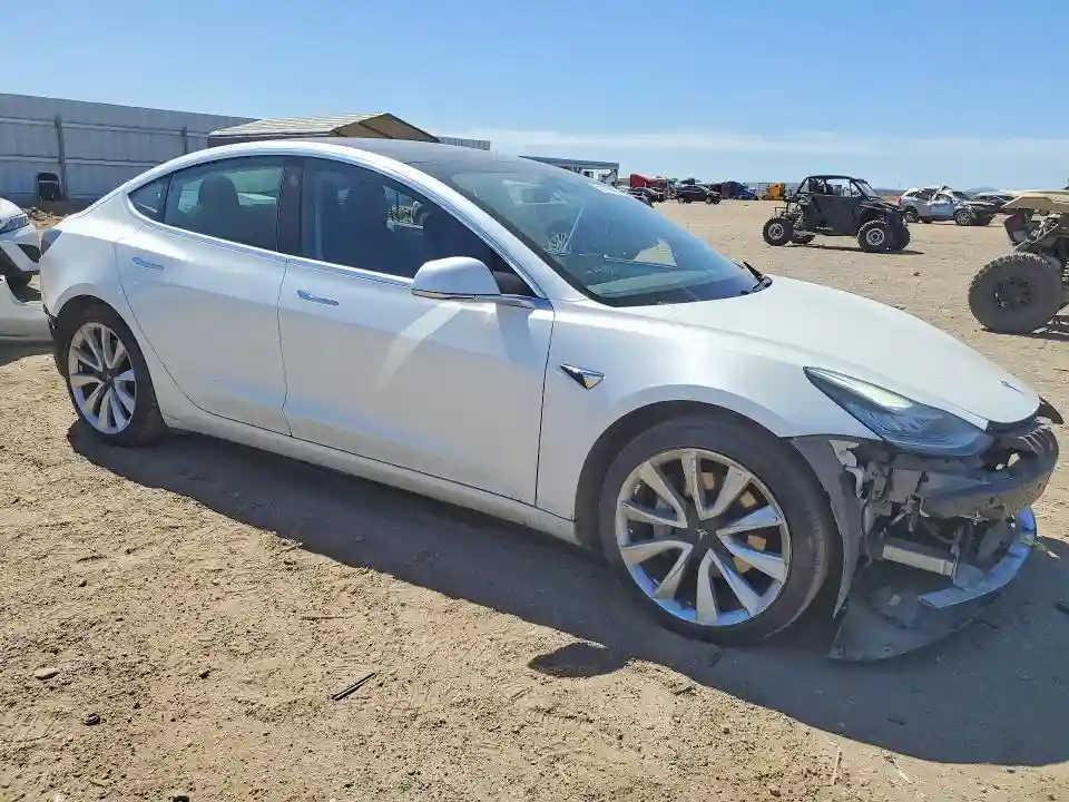 5YJ3E1EB2LF801517 2020 TESLA MODEL 3-3