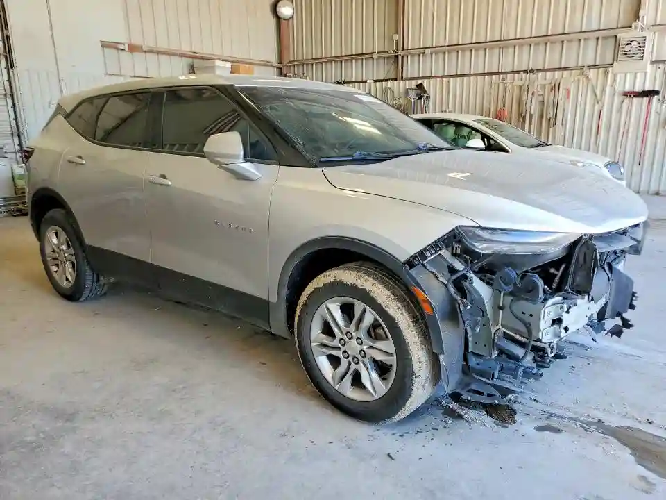 3GNKBBRA9KS682129 2019 CHEVROLET BLAZER-3