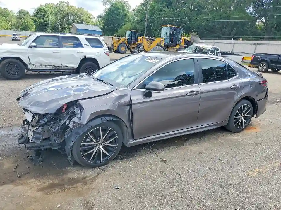 4T1G11AK1NU618490 2022 TOYOTA CAMRY-0