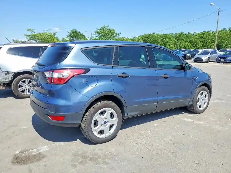 1FMCU0F79JUC01861 2018 FORD ESCAPE-2
