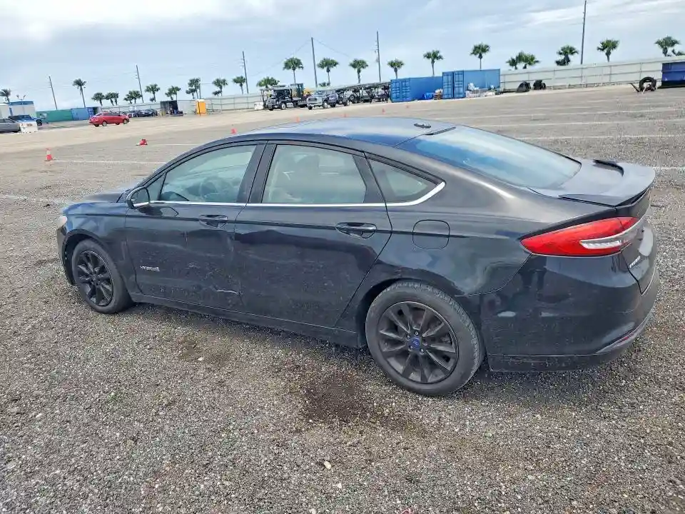 3FA6P0LU6JR137987 2018 FORD FUSION-1