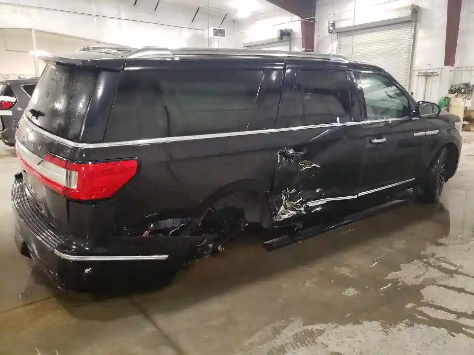 5LMJJ3LT9KEL07674 2019 LINCOLN NAVIGATOR-2
