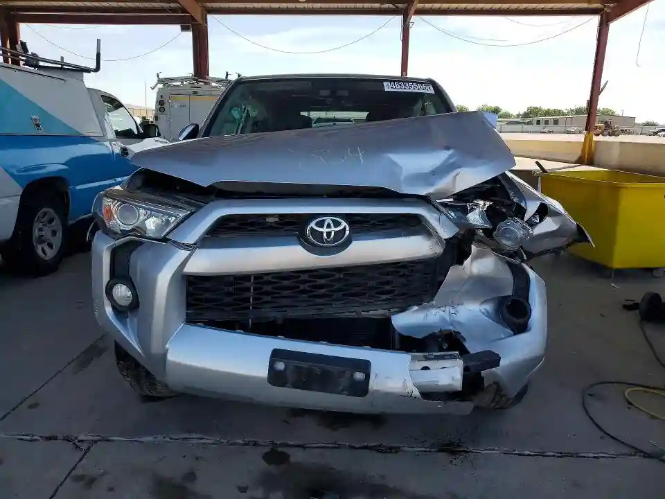 JTEZU5JR8J5190037 2018 TOYOTA 4RUNNER-4