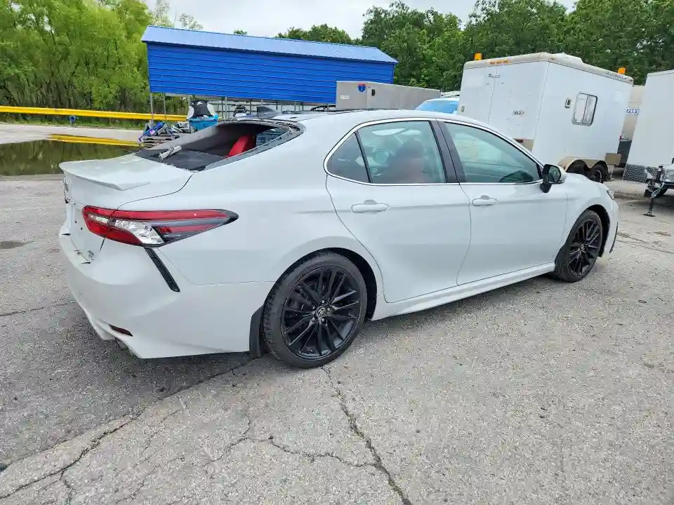 4T1K61BK4NU051721 2022 TOYOTA CAMRY-2