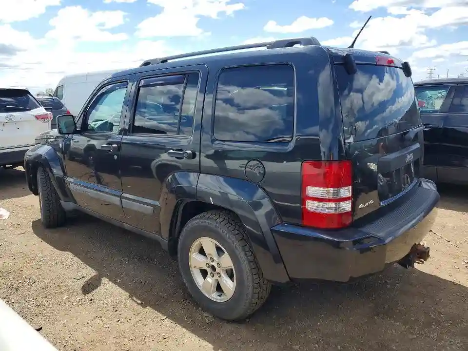 1C4PJMAK1CW103559 2012 JEEP LIBERTY-1