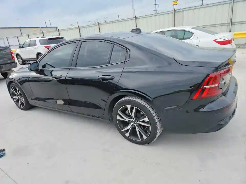 7JRL12FL9RG314596 2024 VOLVO S60-1