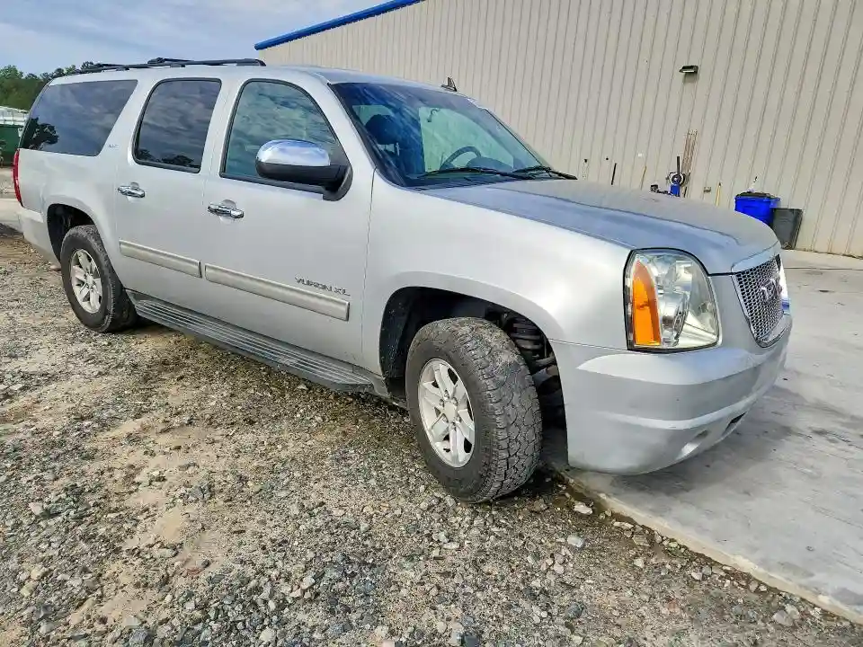 1GKS1KE07BR156789 2011 GMC YUKON-3