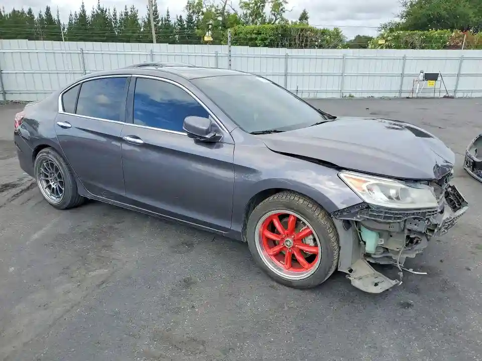 1HGCR2F78HA297982 2017 HONDA ACCORD-3