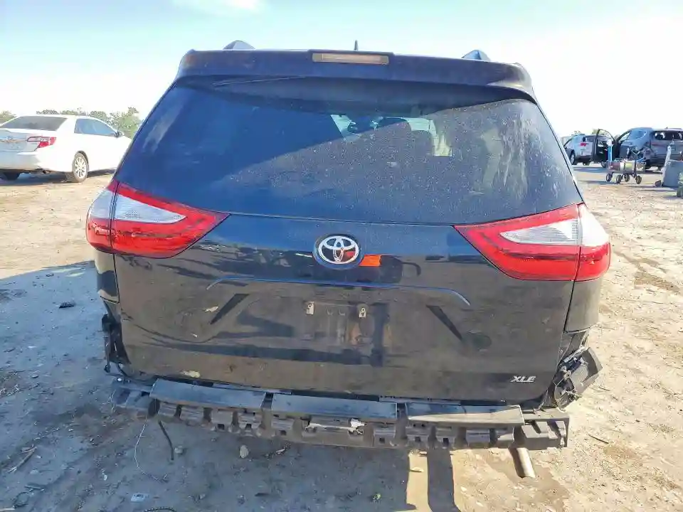 5TDYZ3DCXKS968301 2019 TOYOTA SIENNA-5