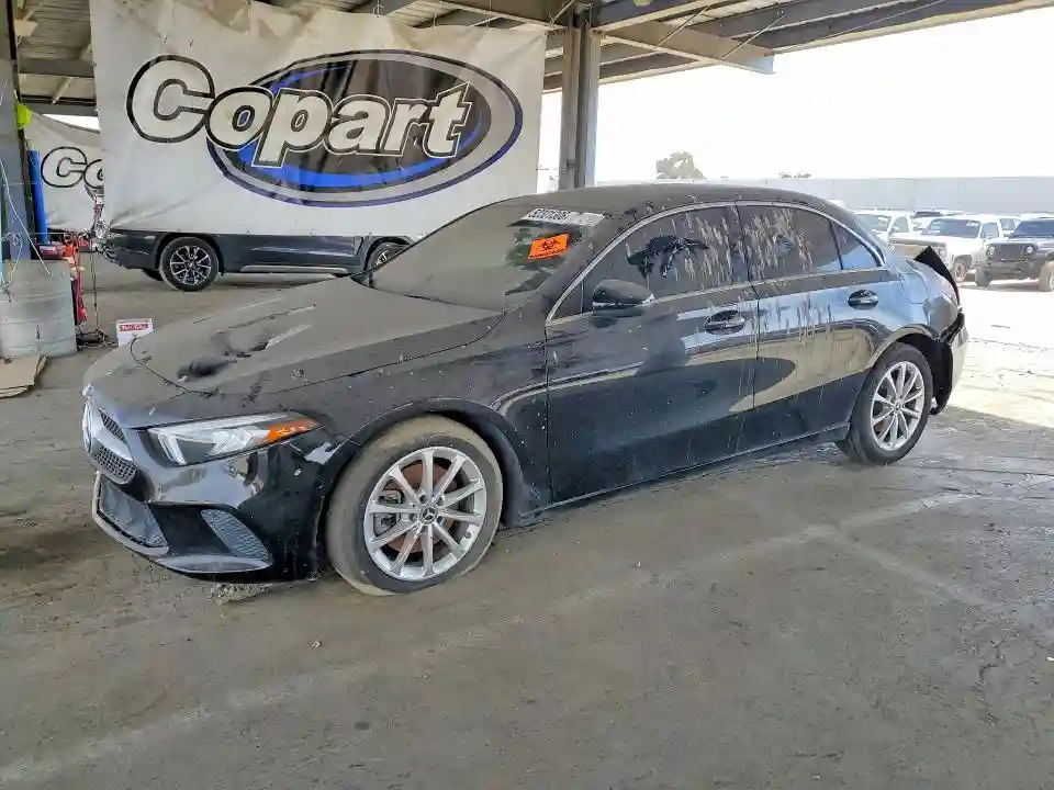 W1K3G4EB5MJ268445 2021 MERCEDES-BENZ A-CLASS-0