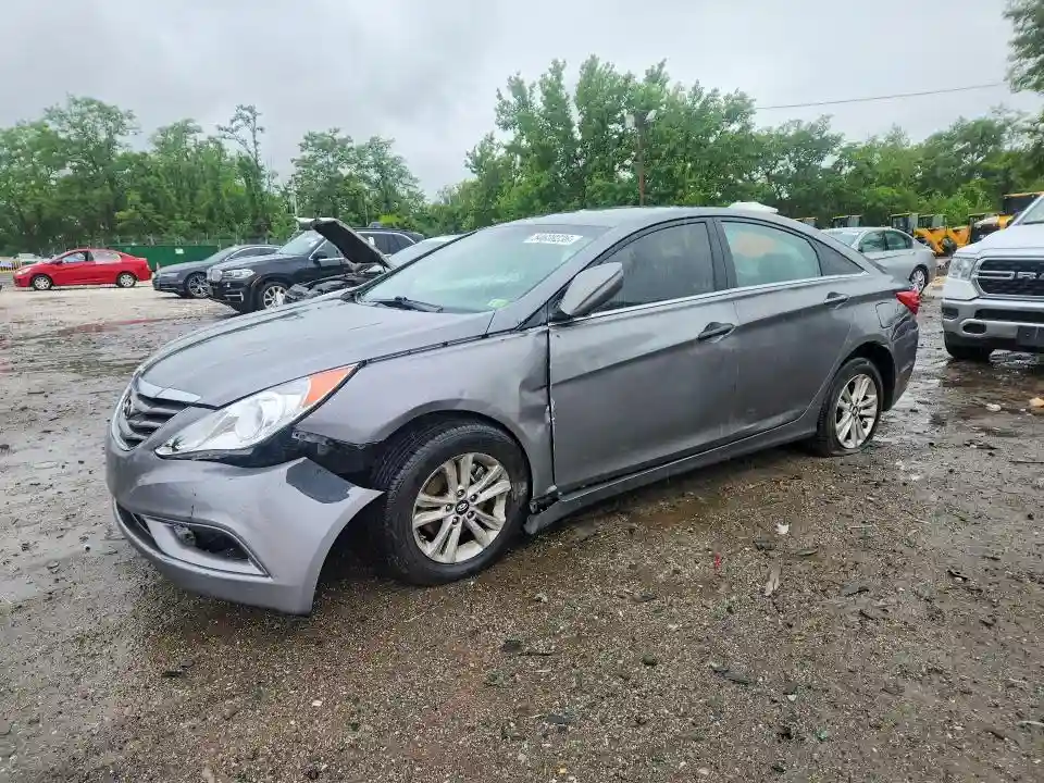5NPEB4AC6DH781129 2013 HYUNDAI SONATA-0