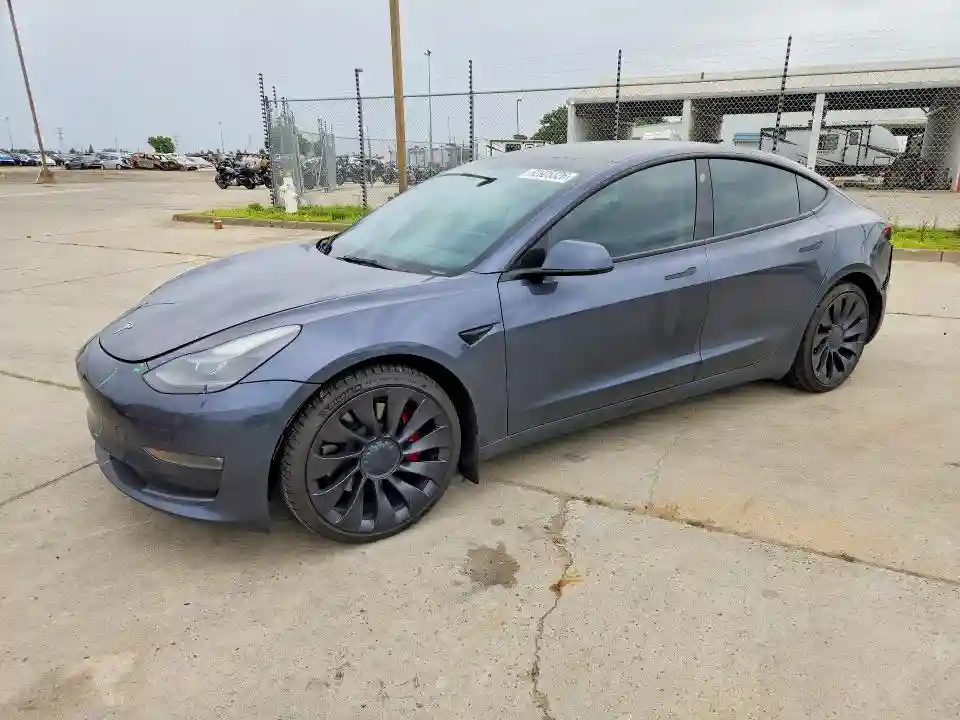 5YJ3E1ECXPF511170 2023 TESLA MODEL 3-0