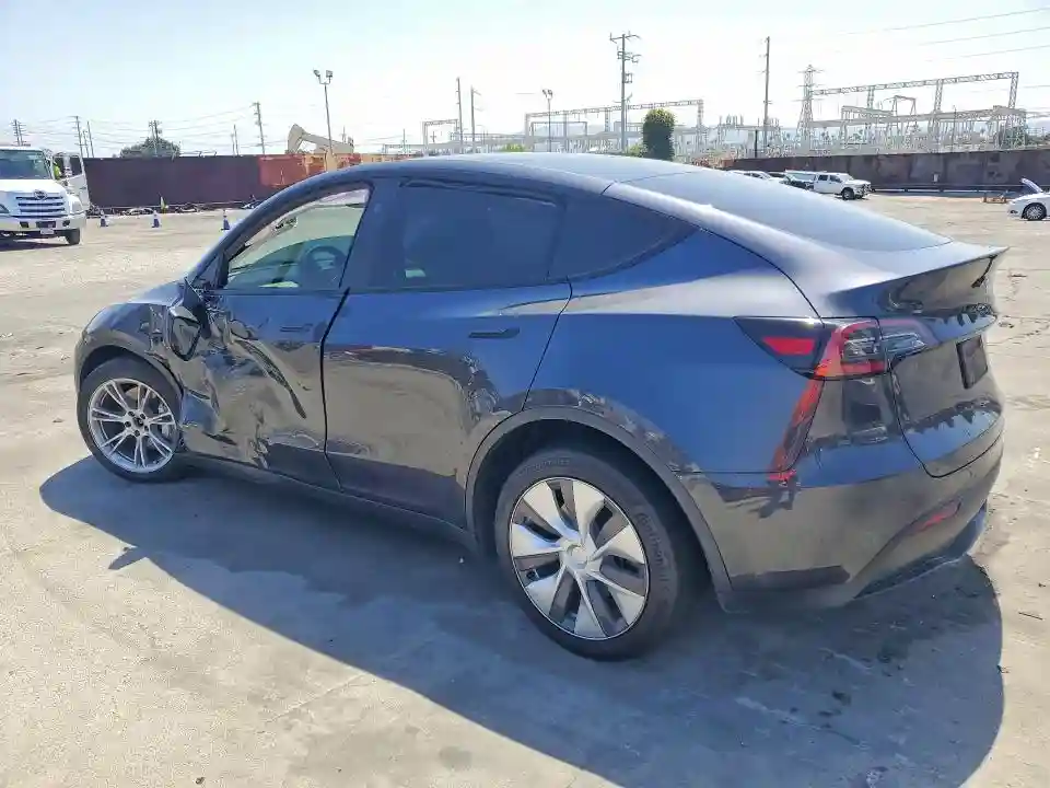 7SAYGDEE7RA238324 2024 TESLA MODEL Y-1