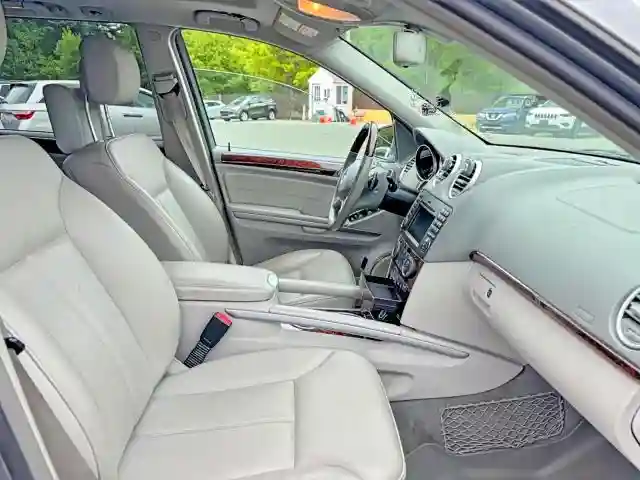 4JGBF7BE2BA631334 2011 MERCEDES-BENZ GL-CLASS-4