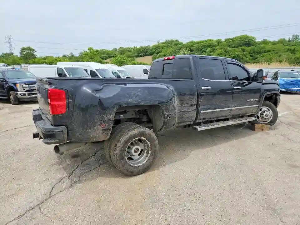 1GT42WEY6KF273280 2019 GMC SIERRA-2