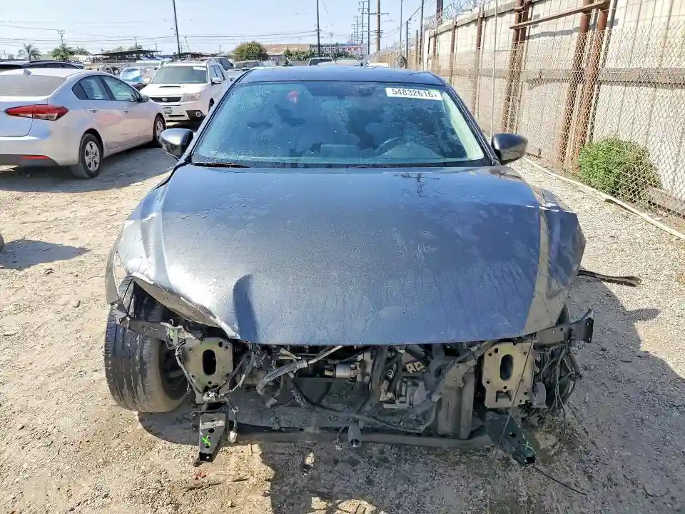 JM1BM1L77F1251662 2015 MAZDA 3-4