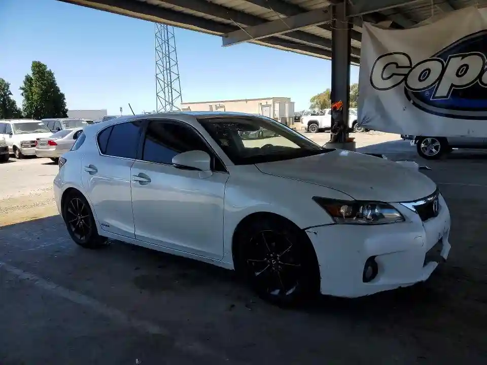 JTHKD5BH8D2157958 2013 LEXUS CT 200-3
