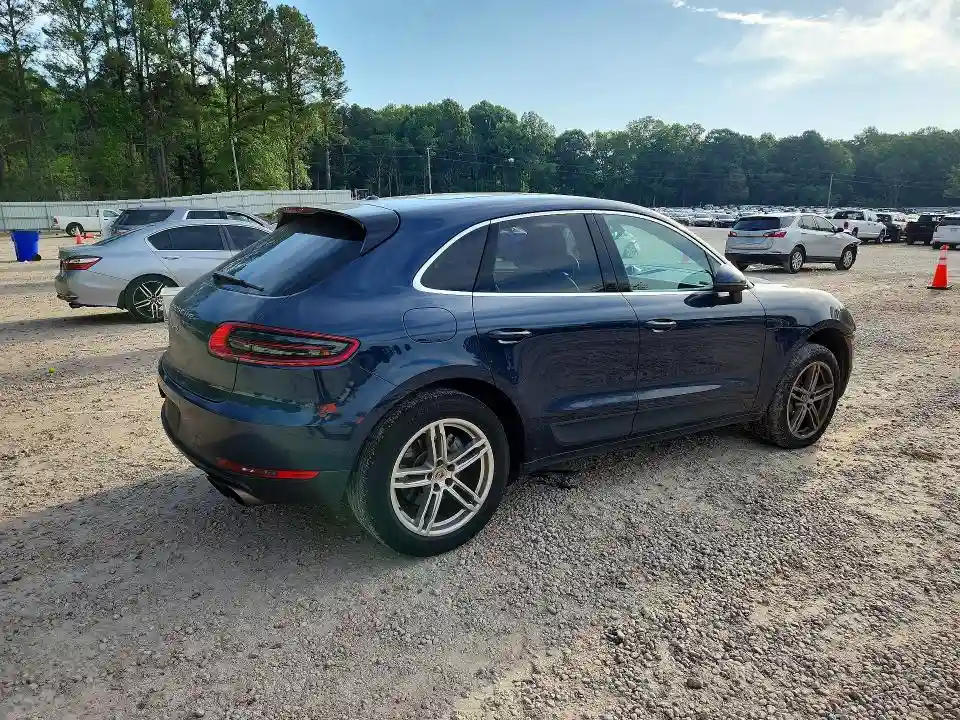 WP1AB2A57GLB58296 2016 PORSCHE MACAN-2