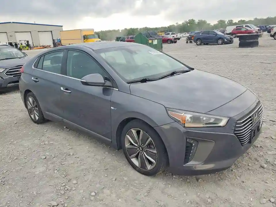 KMHC05LC4HU018839 2017 HYUNDAI IONIQ-3