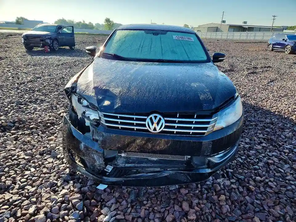 1VWCN7A32DC001622 2013 VOLKSWAGEN PASSAT-4