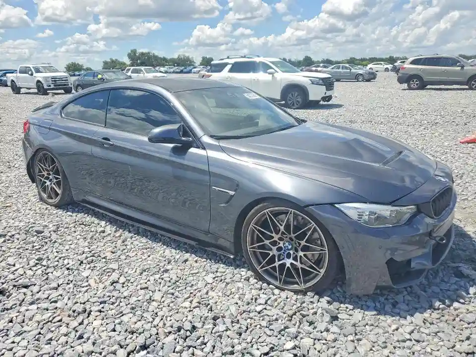WBS3R9C31HA014212 2017 BMW M4-3