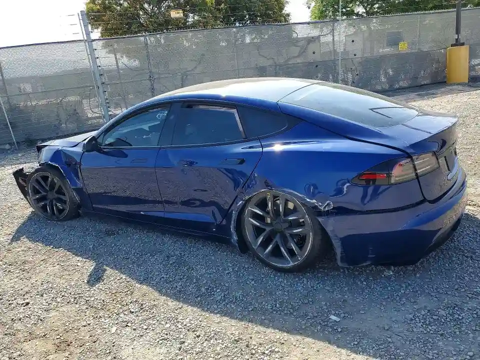 5YJSA1E55PF522246 2023 TESLA MODEL S-1