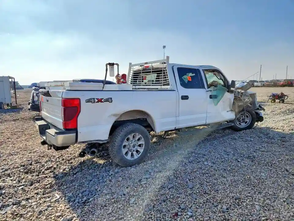 1FT7W2BT8NEE41658 2022 FORD F250-2