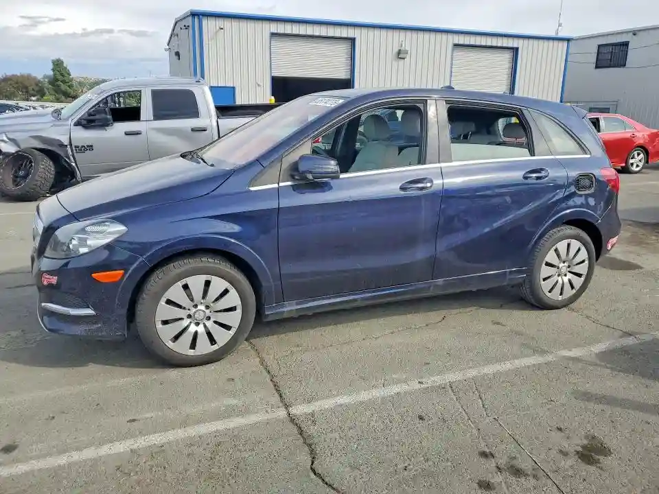WDDVP9AB0HJ013946 2017 MERCEDES-BENZ B-CLASS-0