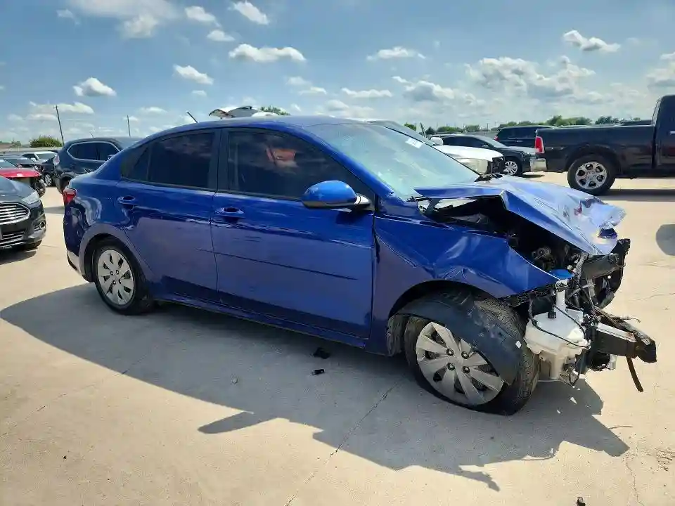3KPA24AD2LE311562 2020 KIA RIO-3