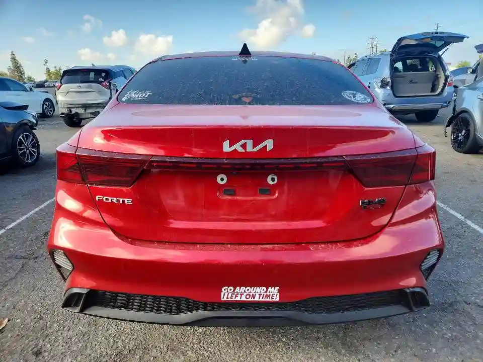 3KPF24AD6RE767238 2024 KIA FORTE LXS-5