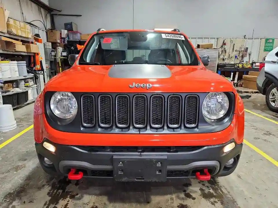 ZACCJBCB3JPG96822 2018 JEEP RENEGADE-4