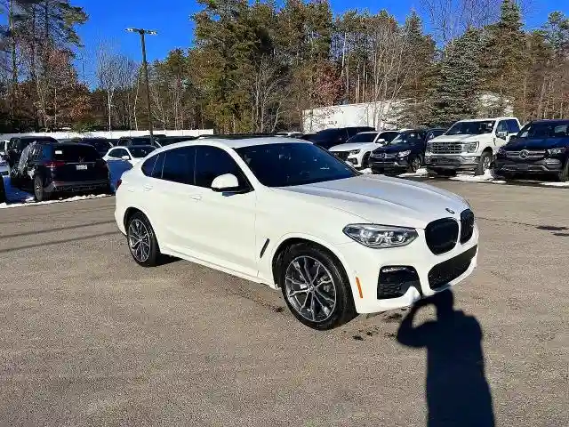 5UX2V1C08M9G98579 2021 BMW X4-0