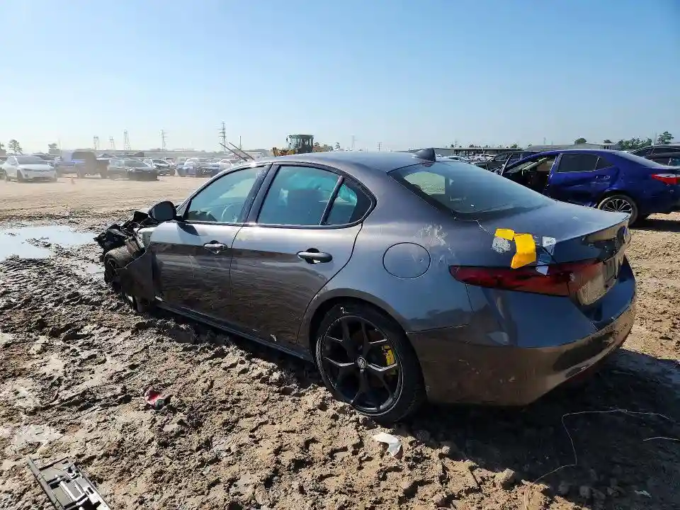 ZARFAMAN0L7632149 2020 ALFA ROMEO GIULIA-1